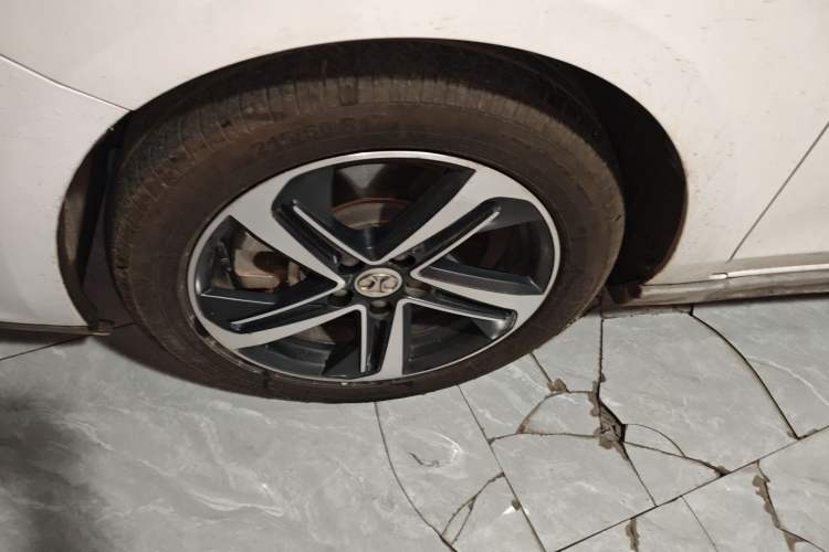 Used BAIC Beijing EU5 2018 R500 Smart Wind Edition
