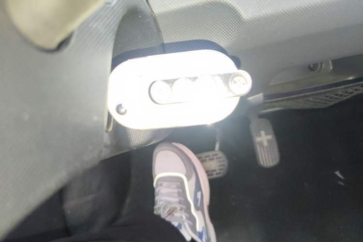 Used Wuling Hongguang MINIEV 2022 Macaron Premium Model – Lithium Iron Phosphate
