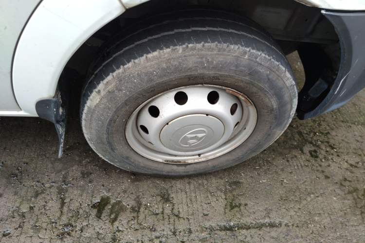 Used SAIC MAXUS Xintu V80 