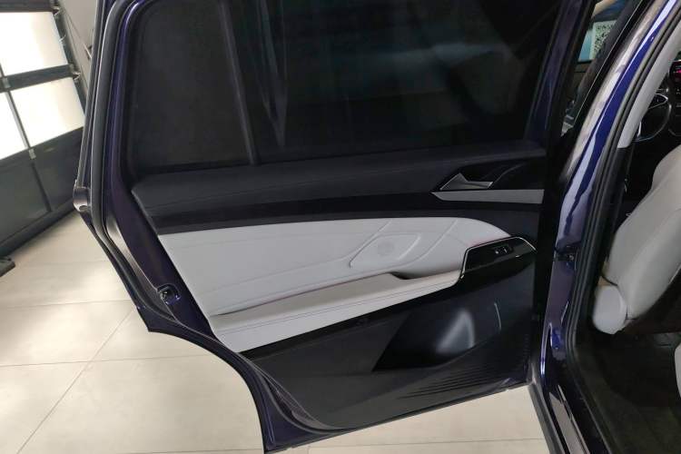 Used Volkswagen ID.6 X 2021 1st Edition ID. First Impression Edition