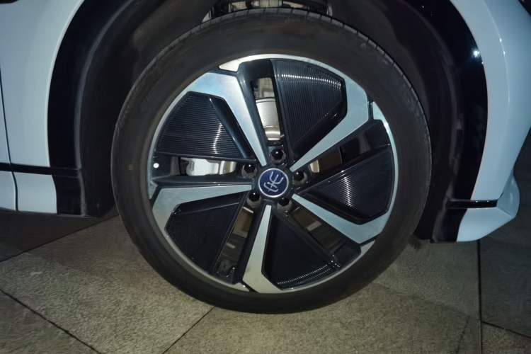 Used BYD Song L EV 2024 662 km Beyond Edition
