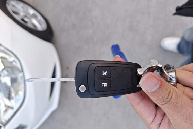 Used Chevrolet Sail 2015 Sail 3 1.5L AMT Happiness Sunroof Edition