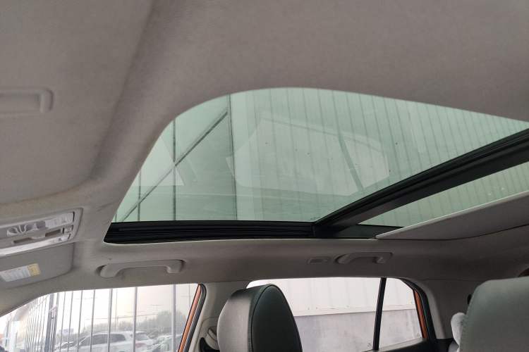 Used Hyundai ix25 2015 1.6L Automatic Two-Wheel Drive Smart GLS Trim