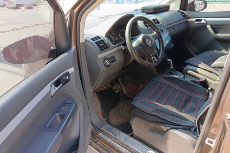 Used Volkswagen Touran 2014 1.4T DSG 30th Anniversary Edition Driver Seat