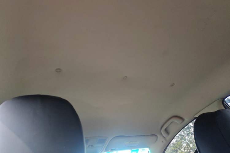 Used Haima Fumei 2014 M5 1.6L Manual Comfort Model Headliner