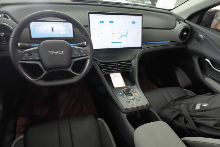 Used BYD Sealion 05 DM-i 2025 DM-i 115KM Flagship Model Gear Lever