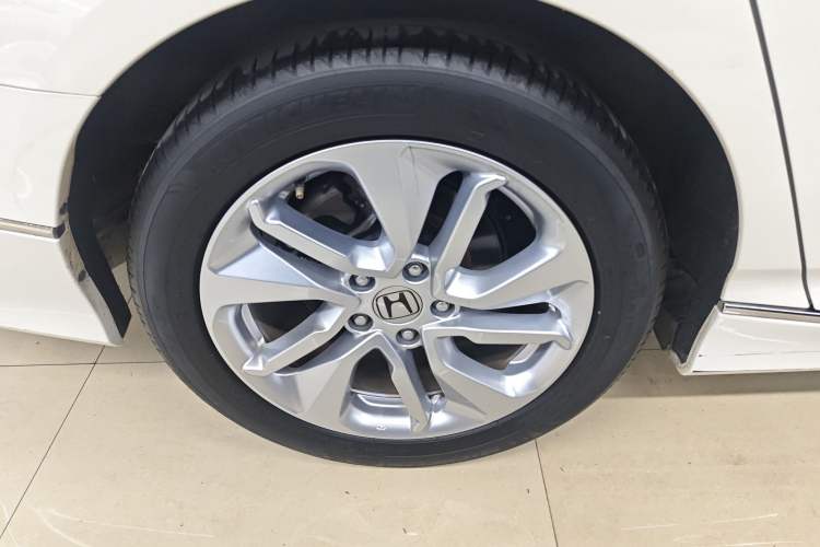 Used Honda Accord 2018 260TURBO Elite Edition China VI Exterior 5