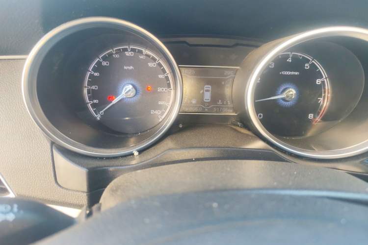 Used Zotye SR7 2016 1.5T CVT Cube Heart Edition China V Standard