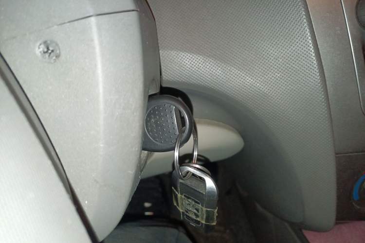 Used Chevrolet Sail 2010 Sedan 1.4L AMT Excellence Edition