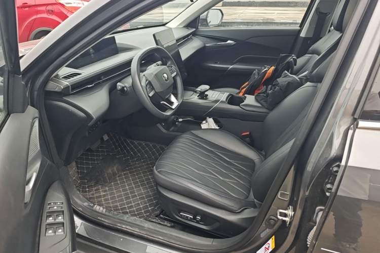Used CHANGAN Eado 2024 1.5T GDI Automatic Flagship Edition
