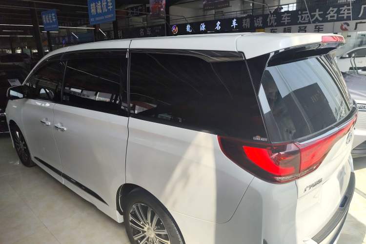 Used GAC Trumpchi M8 2023 Lingxiu Series 390T Prestige Edition