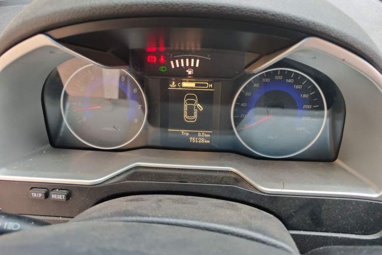 Used Geely Auto Emgrand 2014 Sedan 1.5L Manual Elite Model
