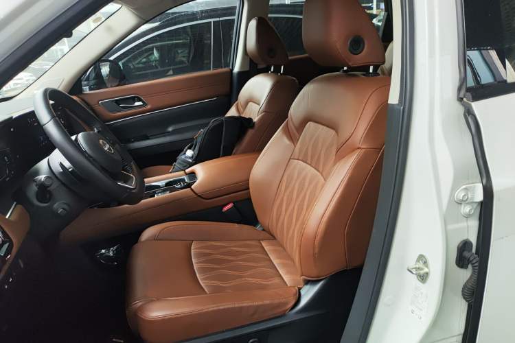 Used Nissan Pathfinder 2024 380 VC-TURBO Four-Wheel Drive Prestige Edition 6 Seats Left Front Seat