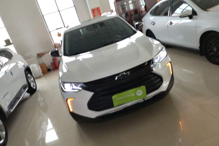 Used Chevrolet Trax 2021 Redline 335T CVT Top-Tier Model China VI Standard Front Right 45 Deg