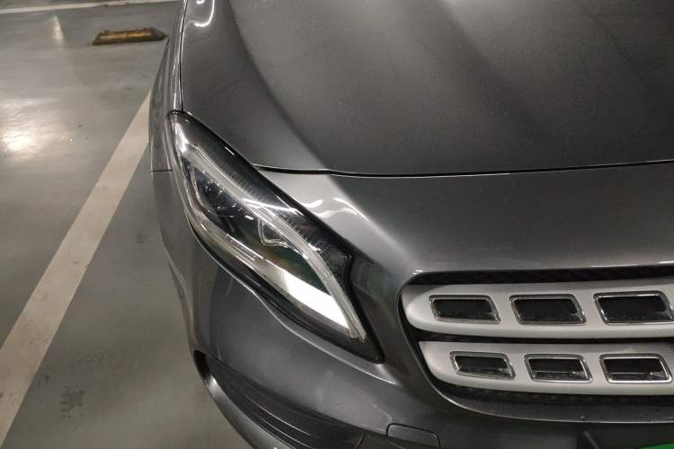 Used Mercedes-Benz GLA 2019 GLA 200 Fashion Model Right Front Headlight