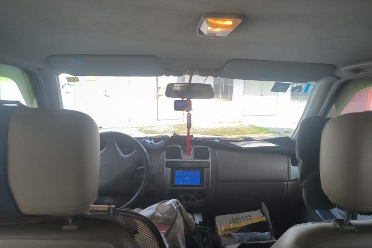 Used JMC Baodian 2015 2.8T New Value-Added Diesel Two-Wheel Drive Extended Version JX493ZLQ4C