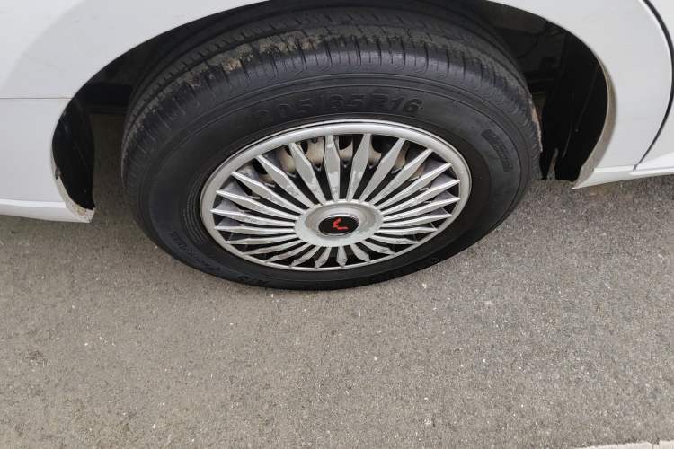 Used Wuling Hongguang PLUS 2019 1.5T Manual Standard Edition 5 Seats
