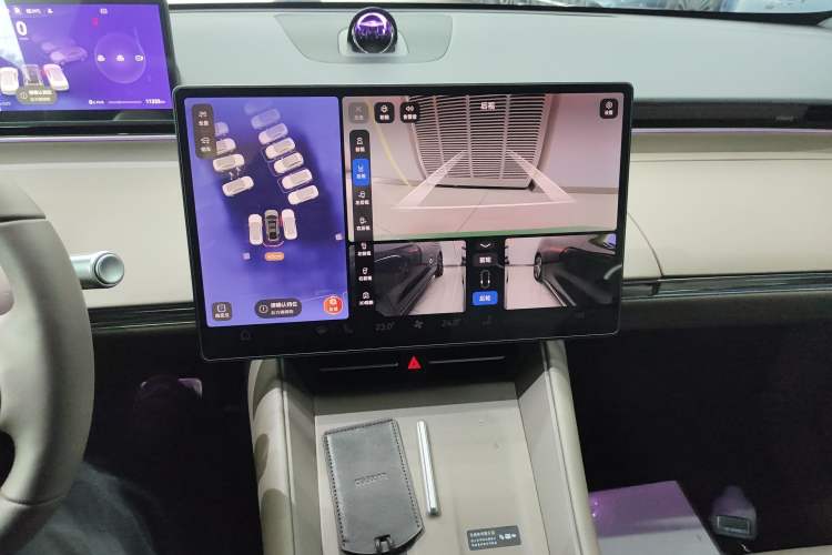 Used Hima Luxeed R7 2025 Range-Extended Version 251 km Max