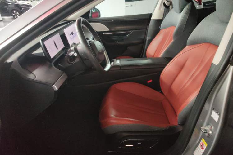 Used XPeng P7 2022 480 Standard Range Smart Drive Edition
