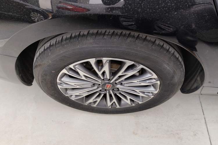 Used Hongqi H5 2023 1.5T DCT Smart Connect Flagship Edition
