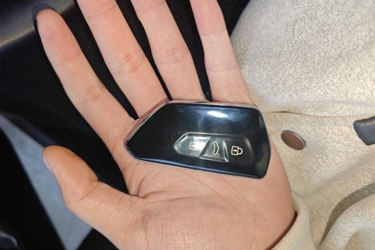 Used Skoda Octavia 2022 PRO TSI280 Luxury Edition Vehicle Key