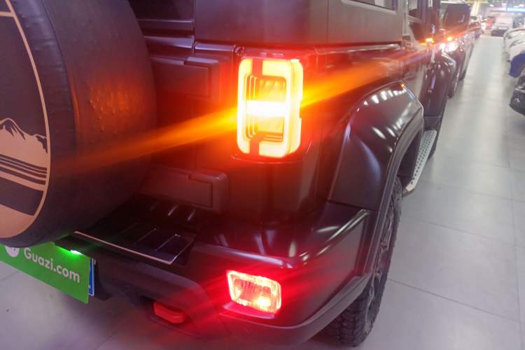 Used BAIC Off-Road BJ40 2021 2.0D Automatic Four-Wheel Drive Blade Hero Edition Adventurer Type