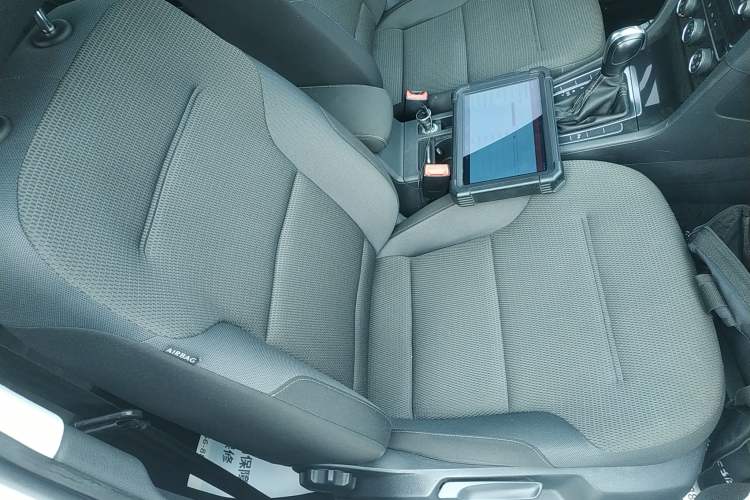 Used Volkswagen Golf 2017 230TSI Automatic Comfort Edition – Celebrating Milestone of One Million Units