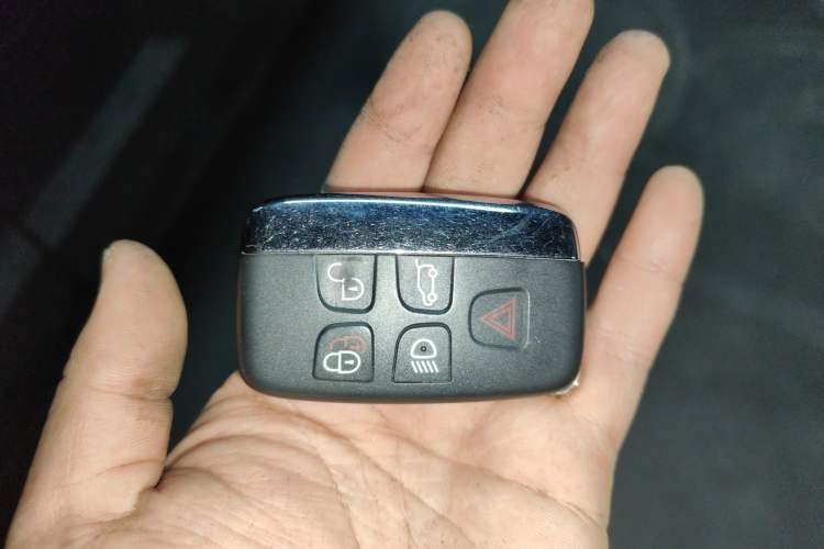 Used Land Rover Freelander 2 2013 2.2T SD4 SE Diesel Edition Vehicle Key