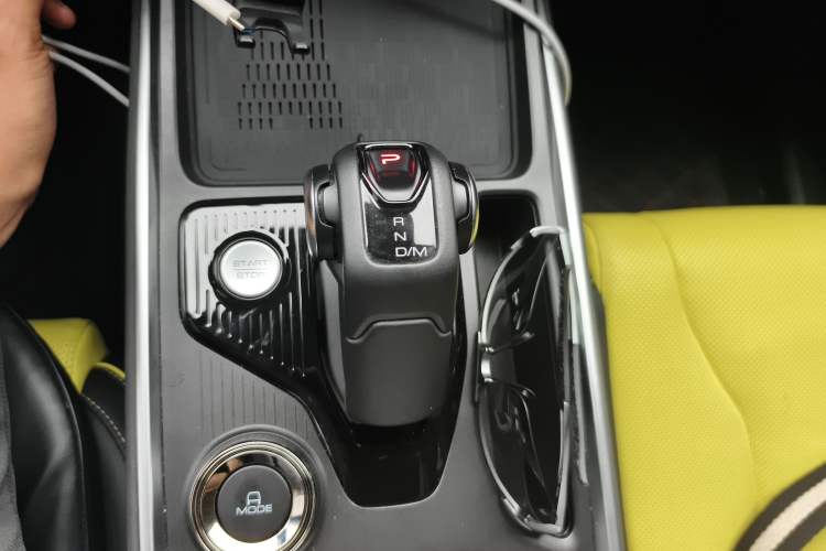 Used Haval X DOG 2022 1.5T DCT Four-Wheel Drive Trendy Wild Edition Gear Lever