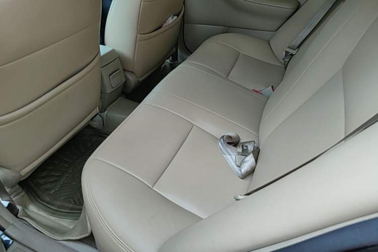 Used Toyota Corolla EX 2011 1.6L Automatic Classic Edition
