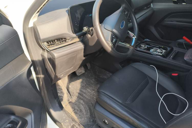 Used Ford Equator Sport 2022 EcoBoost 170 Premier Edition
