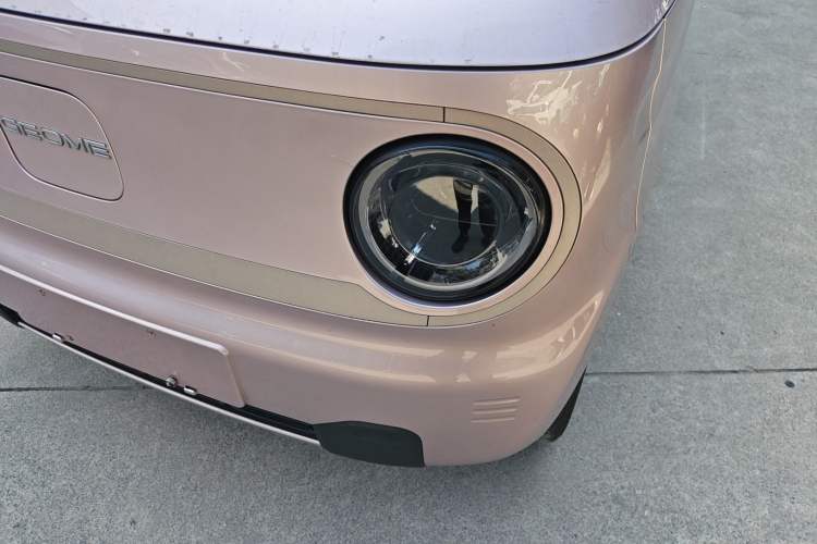 Used Geely Galaxy Panda 2023 Panda Mini 200km Endurance Bear