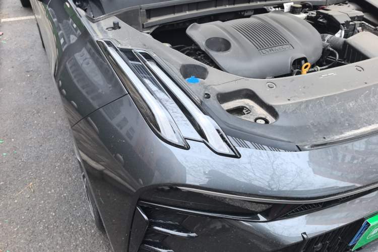 Used Lynk & Co 03 2023 1.5TD DCT JingPro Right Front Headlight