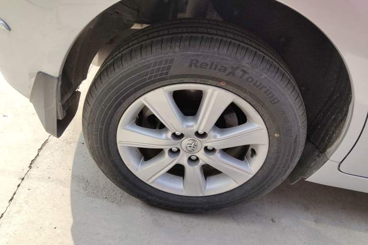 Used Toyota Verso 2014 Starlight 180E CVT Elite Multi-Function Edition
