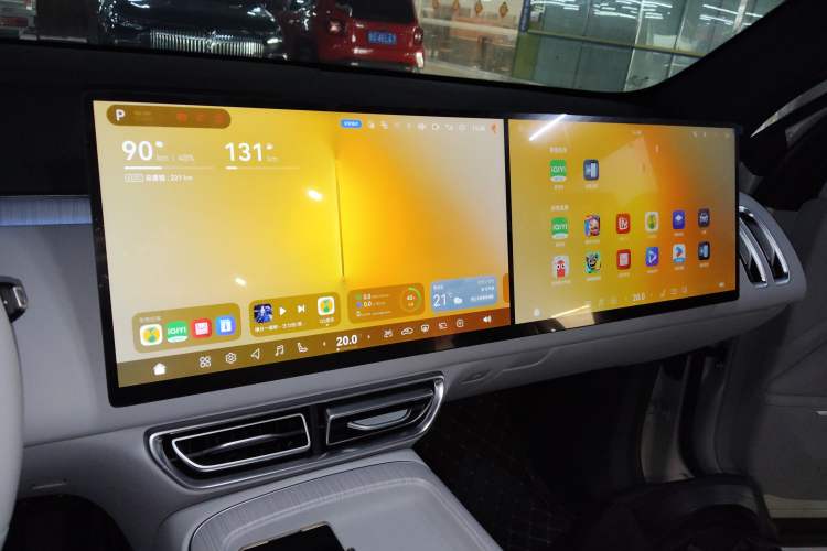 Used Deepal S09 2025 Rear-Drive Ultra+ Audio And AC Panel