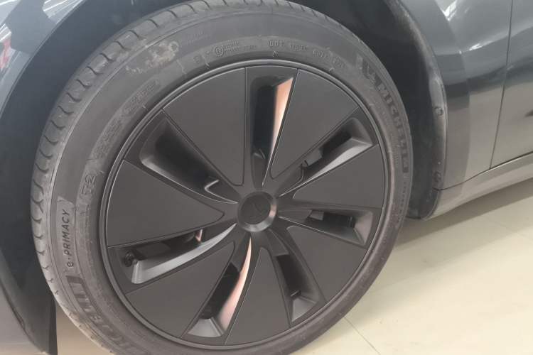 Used Tesla Model 3 2023 Rear-Wheel-Drive Version