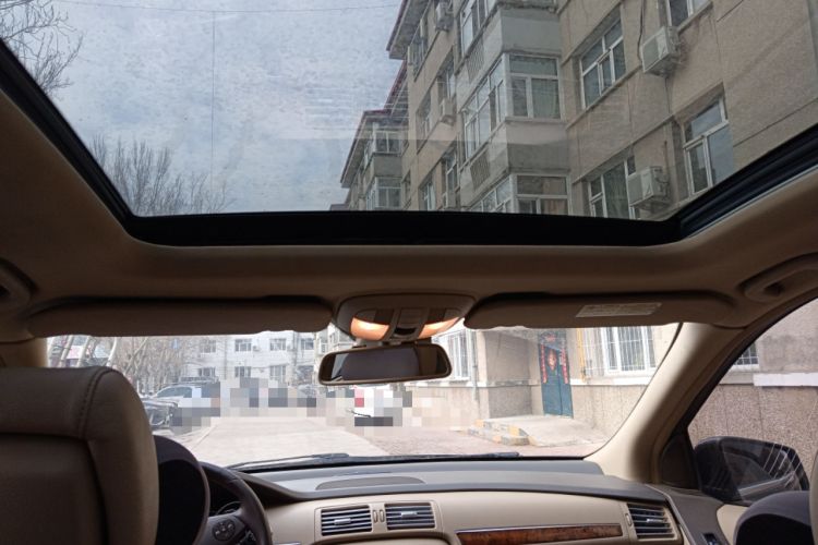 Used Mercedes-Benz R-Class 2011 R 350 L 4MATIC
