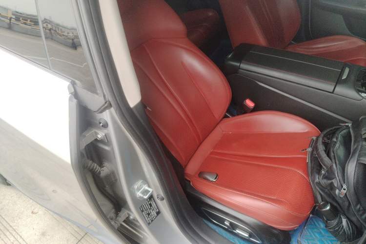 Used XPeng P7 2022 670N+ Right Front Seat