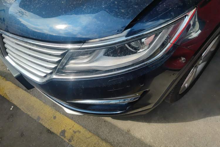 Used Lincoln MKC 2017 2.0T Two-Wheel Drive Deluxe Edition
