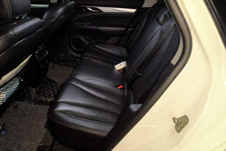 Used Geely Auto Emgrand GT 2018 1.5T MHEV Yaoxiang Edition