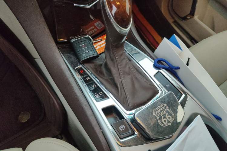 Used Cadillac SRX 2013 3.0L Luxury Model
