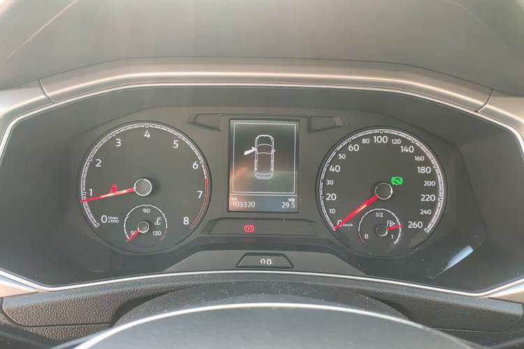 Used Volkswagen T-ROC 2018 230TSI DSG Two-Wheel Drive Advanced Version China V Standard Instrument Cluster