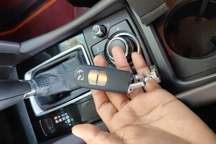 Used Mazda CX-4 2021 2.5L Automatic All-Wheel Drive Blue Sky Passion Edition