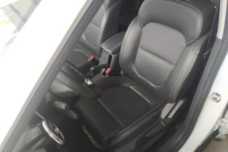 Used MG ZS 2017 1.5L Automatic Luxury Edition