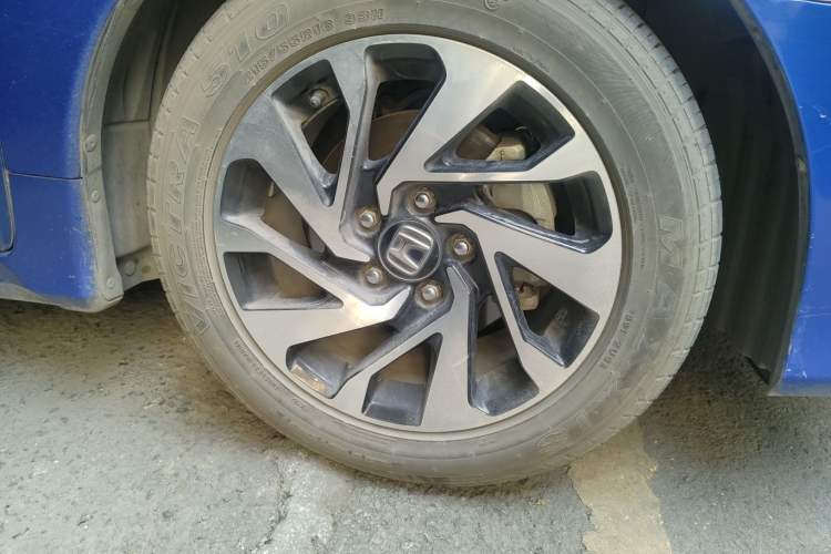 Used Honda Civic 2016 220TURBO CVT Luxury Edition