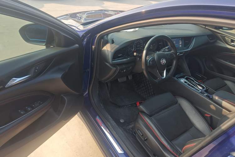 Used Buick Regal 2021 GS 28T Elite Model