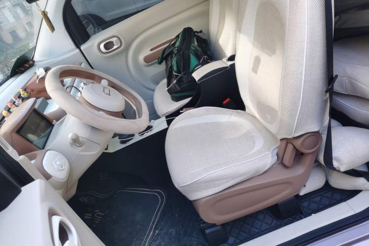 Used Bestune Pony 2025 222km Range Agile Horse Left Front Seat