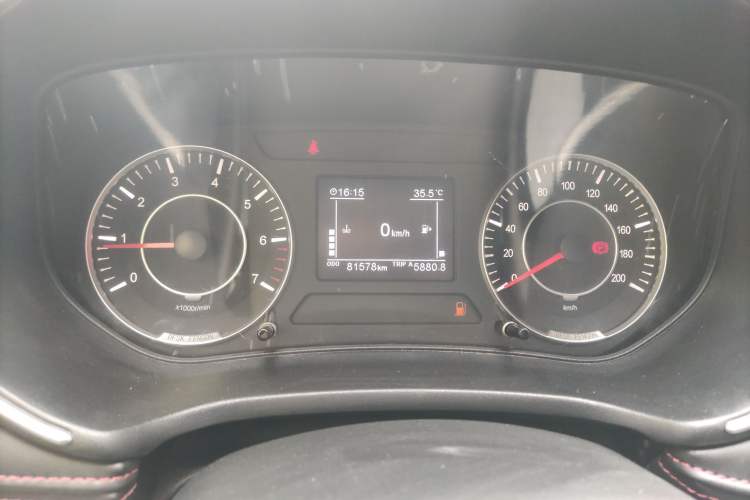 Used Dongfeng Fengon 500 2021 1.5L Manual Enjoyment Model
