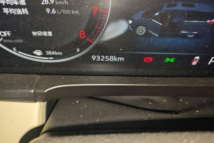 Used Buick GL8 2022 ES Landtrek 653T Luxury Edition