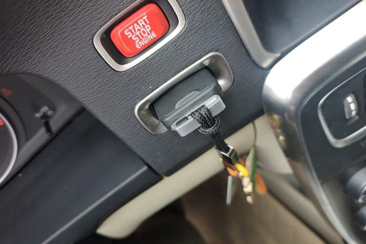 Used Volvo S60 2012 T5 Comfort Edition